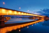 Imagine atasata: Beograd-Bridges-Night-Bad_Hafen-08.JPG
